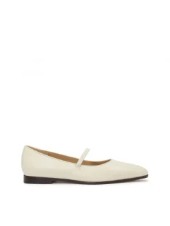 Kazar Baleriny w kolorze off white na płaskiej podeszwie| Baleriny|Wszystkie Buty
