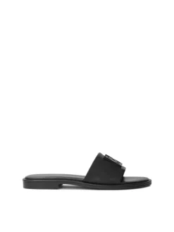 Kazar Płaskie klapaki z dużym monogramem| Klapki|Wszystkie Buty